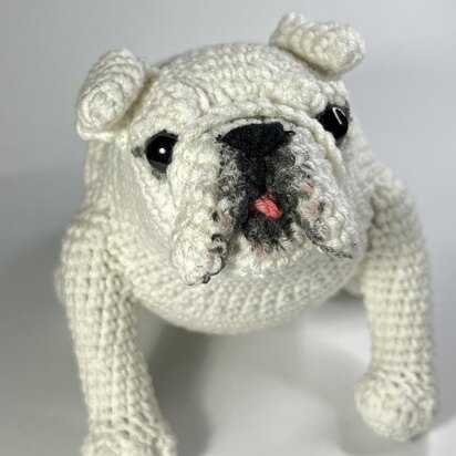 Lifelike English Bulldog