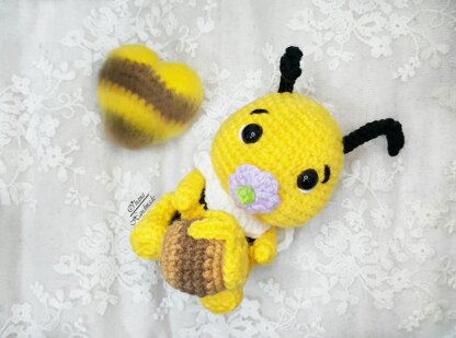 Baby Vebee bee pattern