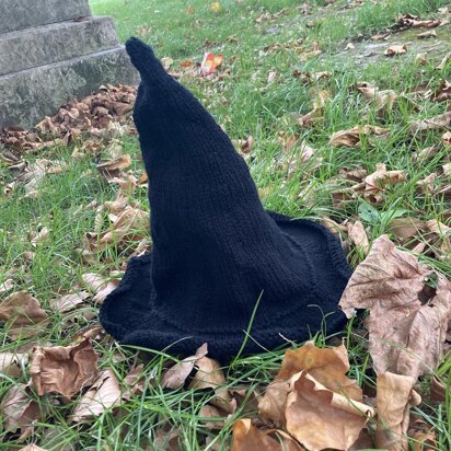 Witch Hat - knitting pattern