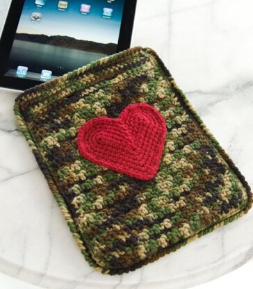 Love My iPad Case in Red Heart Super Saver Economy Solids - LW2331