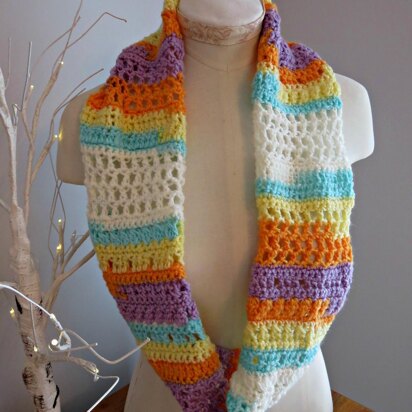 Banana Split Ice Cream Cowl