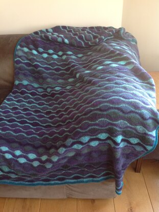 Wavy blanket