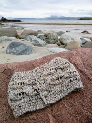 Eriskay neckwarmer & ear warmer