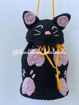 Black Cat Bucket Bag