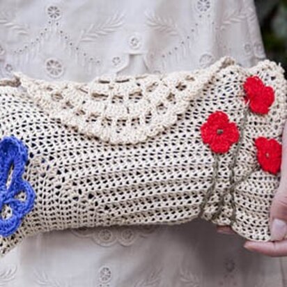 Garden Party Clutch in Tahki Yarns Cotton Classic Lite