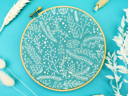 Oh Sew Bootiful Frosty Foliage Printed Embroidery Kit