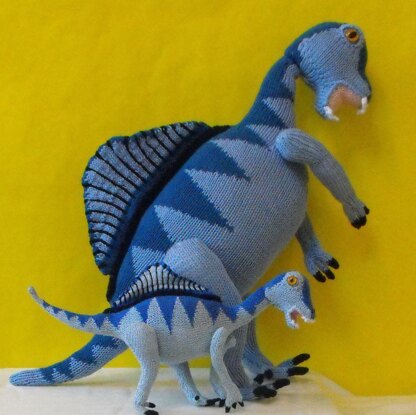 SPENCER SPINOSAURUS AND BABY TOY DINOSAUR KNITTING PATTERN - MADMONKEYKNITS