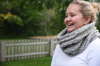 Birdie Cowl Scarf