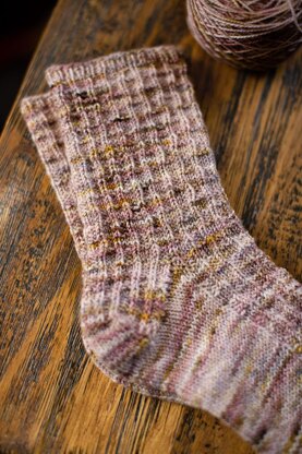 Crochet Yoga Socks in Plymouth Yarn Sakkie - F643