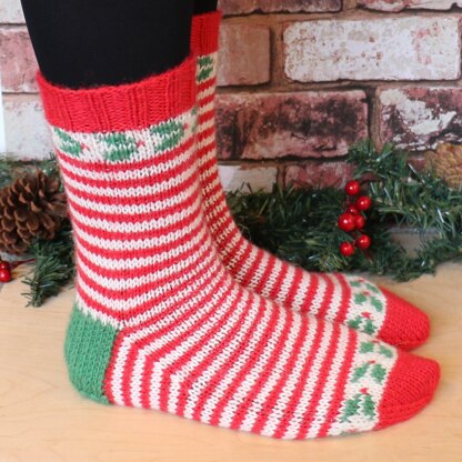 Jolly Holly Socks