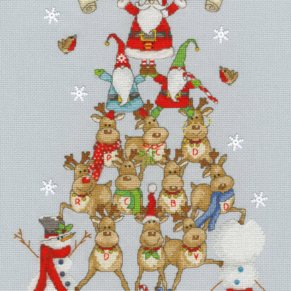 Bothy Threads It's Christmas! Cross Stitch Kit - 23x31cm