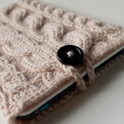 Kare Knits' Signature Cable Knit eReader/iPad Mini Case