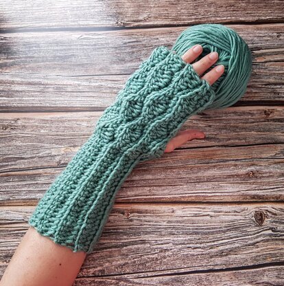 Felisha Mittens
