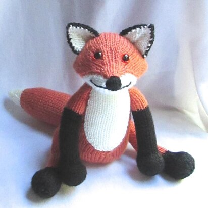 Toy Fox - knitting pattern
