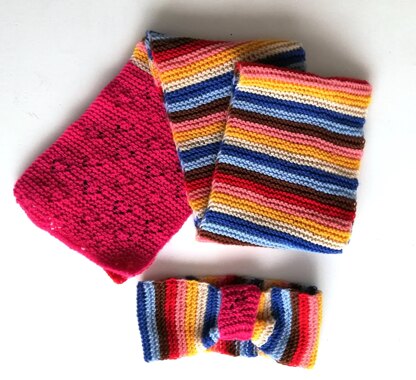 Stripes & Strawberries scarf