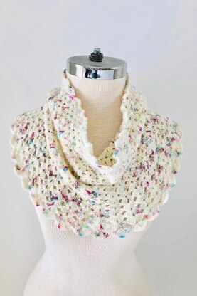 Elegant Lace Cowl Scarf