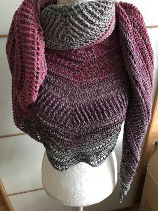 Winter Tuch shawl ANNA