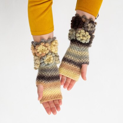 Last flower mittens