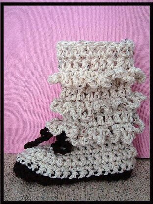 Adult Boot Style Slippers | Crochet Pattern  by Sweet Potato Patterns