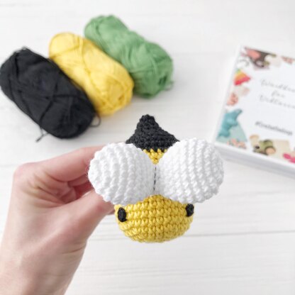 Bee crochet pattern baby rattle toy Amigurumi pattern teether ring