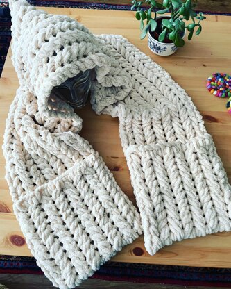 Hooded Pocket Scarf