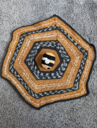 Bee blanket