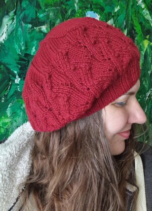 Compass Arrow Beret