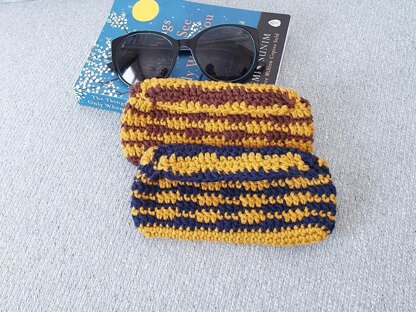 Wavy Sunglass Case