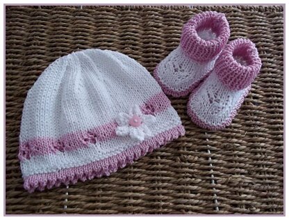 Beanie Hat & Bootee Set