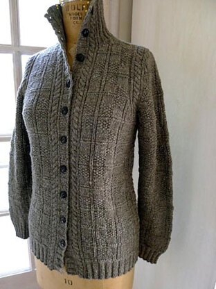 Highlander Knitting pattern by Anne Hanson | LoveCrafts