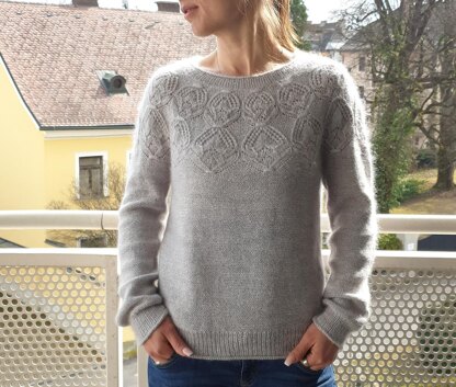 Auretta Sweater