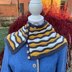 Wavy Shaped Cowl