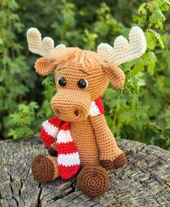 Cute Moose with Scarf