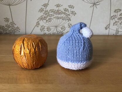 Santa Hat Covers for Chocolate Oranges