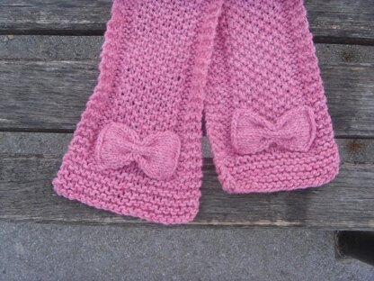 Nikolina scarf whit bow