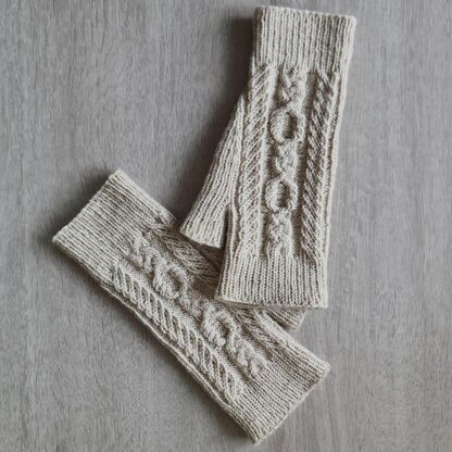 Wanderlust Fingerless Gloves