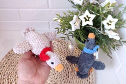 Crochet PATTERN Goose keychain, Duck Amigurumi, Crochet goose pattern, crochet duck, Mini Goose Animal