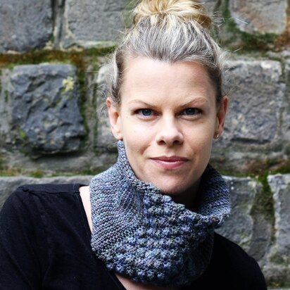 Pebbles Cowl