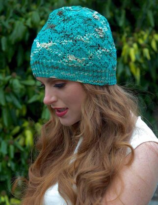 Tamsin Hat in Araucania Huasco DK - E-SS17PAD-HUADK - Downloadable PDF