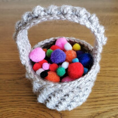 Bean stitch basket