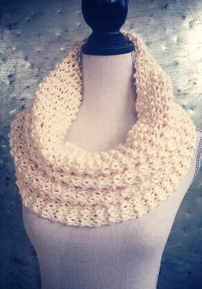 Classic Chunky Cowl