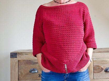 Triangle shaped sweater "Janice"