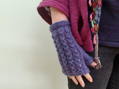 Love In A Mist Fingerless Mitts