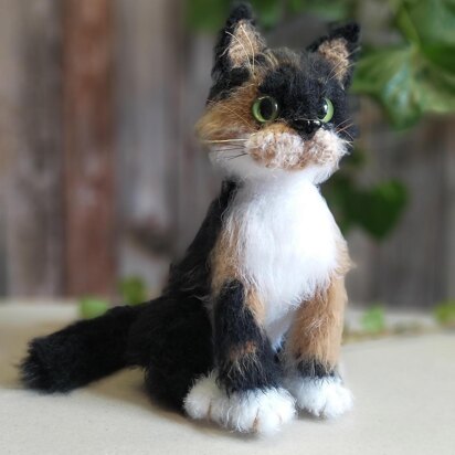 Amigurumi Realistic tricolor Calico Cat, Tuxedo cat