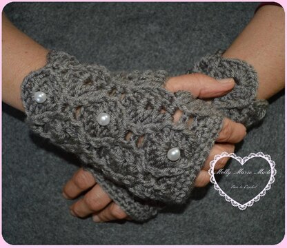 Fingerless Gloves with Cable & Eyelet Design