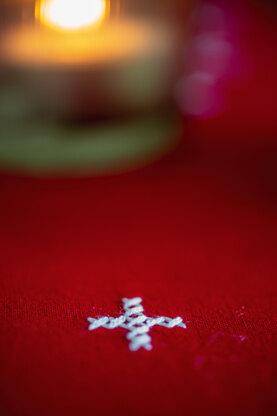 Vervaco Christmas Sleigh Table Runner Cross Stitch Kit - 30cm x 105cm