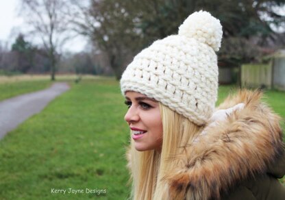 Love it Pom Beanie USA