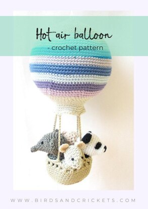 Hot air balloon with animals