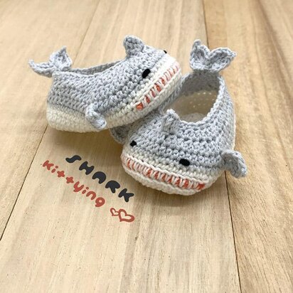 Shark Baby Booties by Kittying