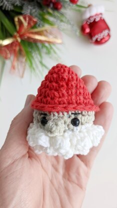 Crochet Santa ornament pattern, easy crochet Christmas decor